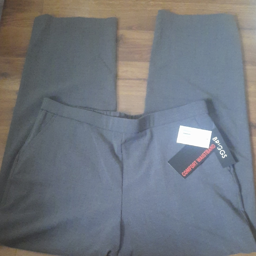 Briggs New York Woman's Gray Pants